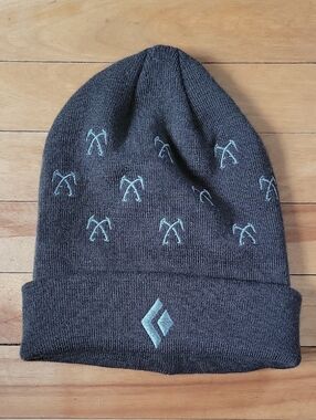 black diamond beanie